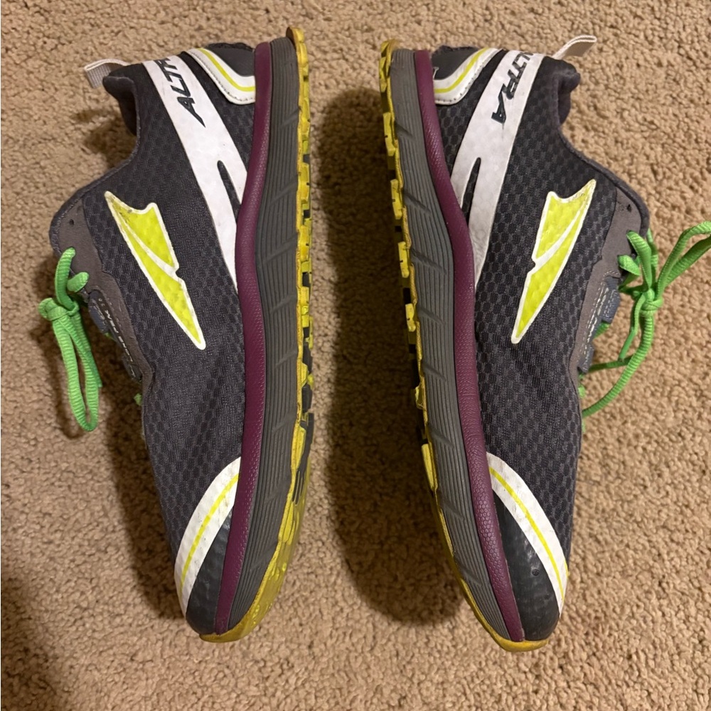 Altra Shoes - Picture 13 of 13